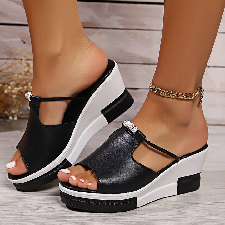 ComfortStride™ Sandal