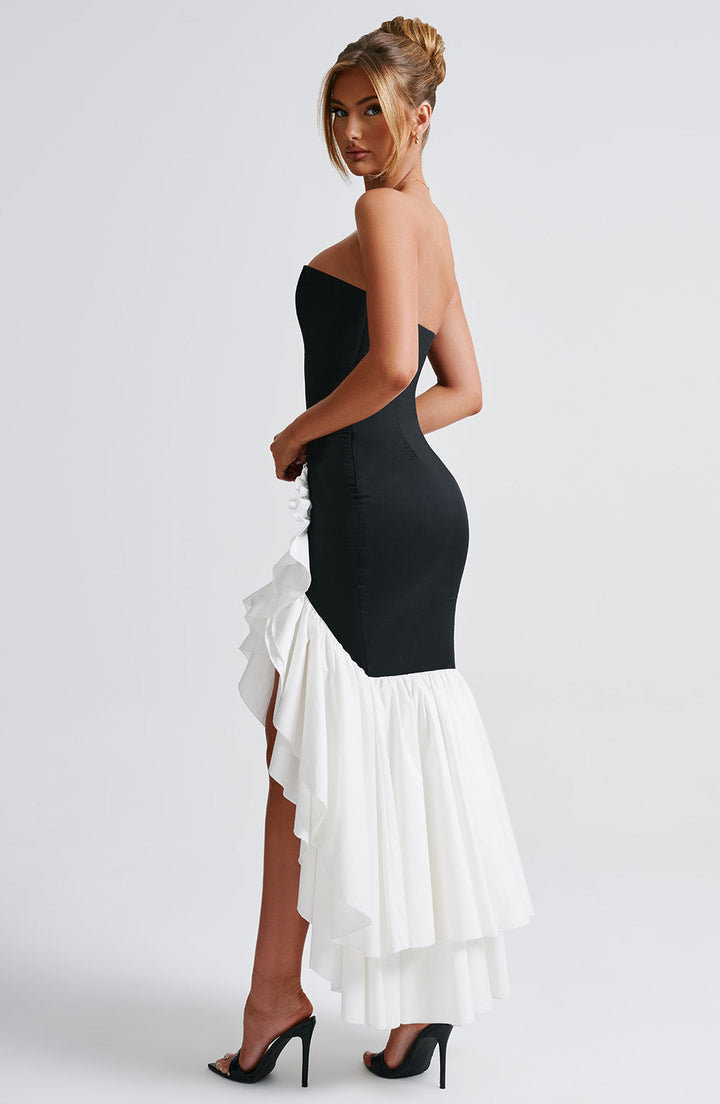 Aroha™ | Elegance Maxi Dress