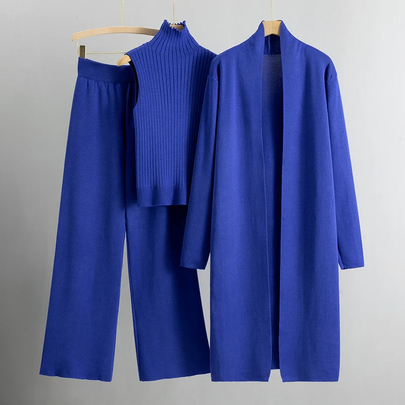 Hannah Kiwi™ | Three-Piece Set