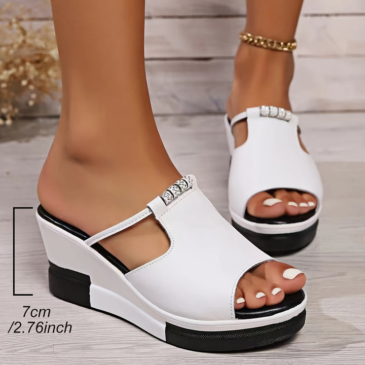 ComfortStride™ Sandal